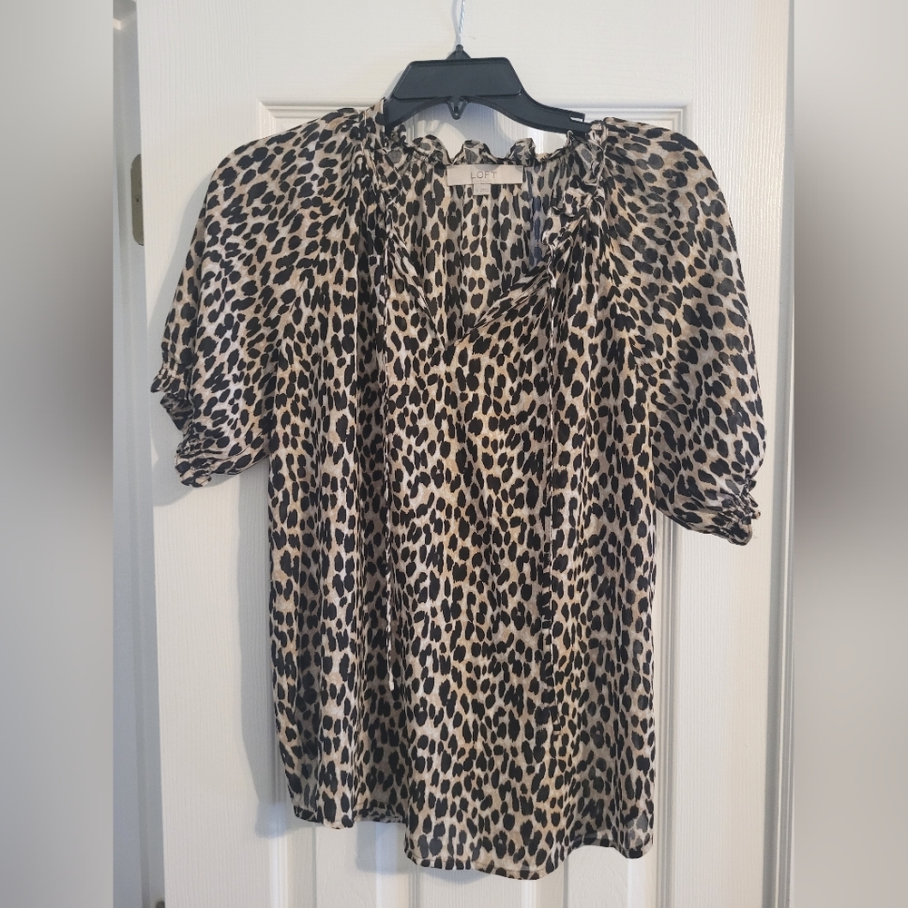 EUC Loft Blouse